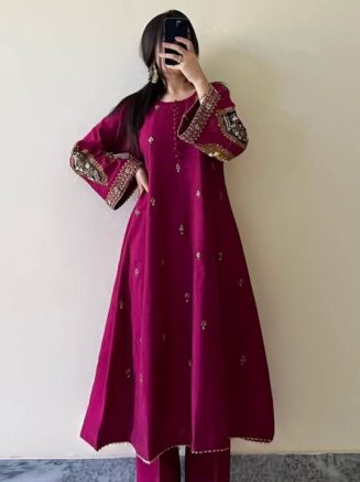 ZINCORUS 2PC STITCHEDZincorus 2PC Stitched Winter Frock Suit – Plum