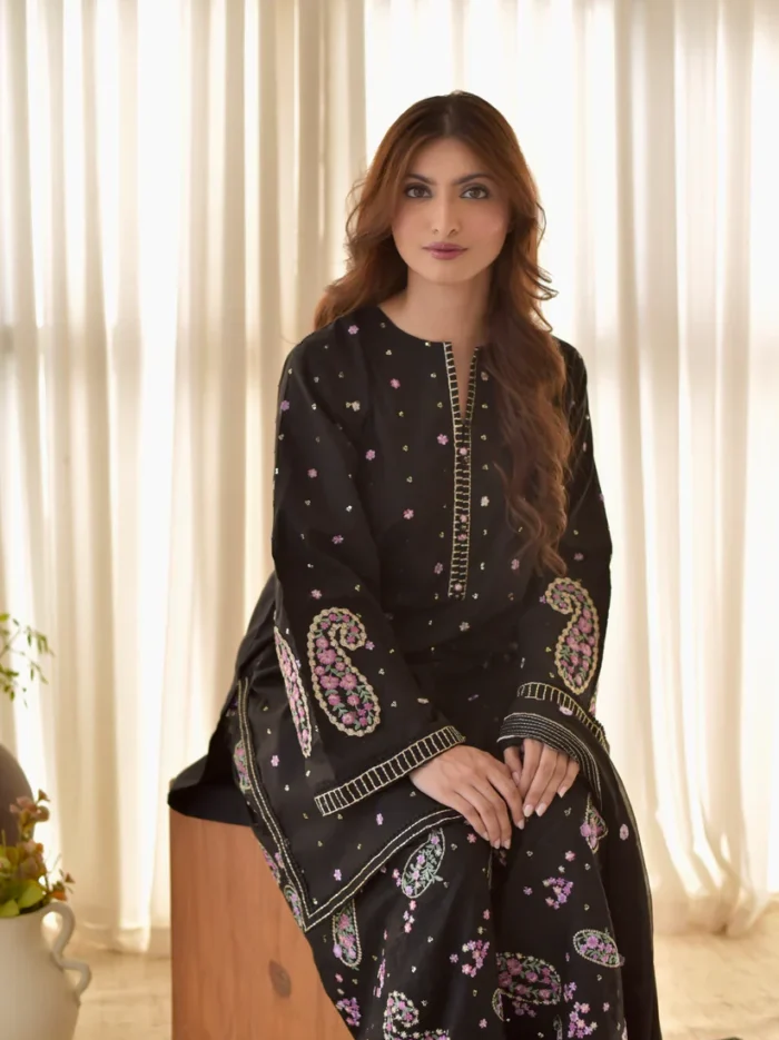 8EB01A7E-C037-4B29-BF69-70F01AA4AB4B