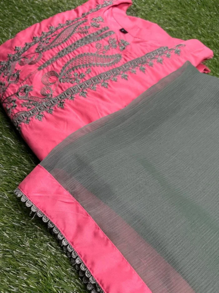 9f1f7716-6620-4a0a-8ef7-5e1dbf8c02d5_1000x